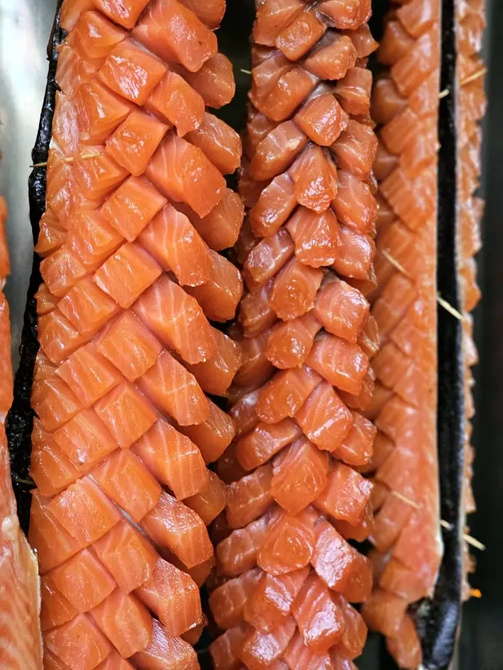 Lachsfilet – heißgeräuchert, DREVOS Smoke Chamber 50